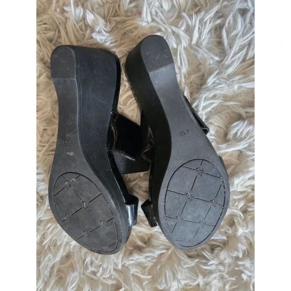 Lauren Ralph Lauren Wedge Sandals - Size 6